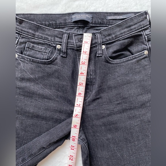 Banana Republic Premium Petite Cropped Jeans - Picture 6 of 9